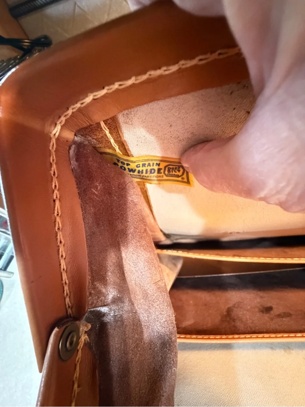Vintage Classic Tan Leather Briefcase - Men's Professional Bag
